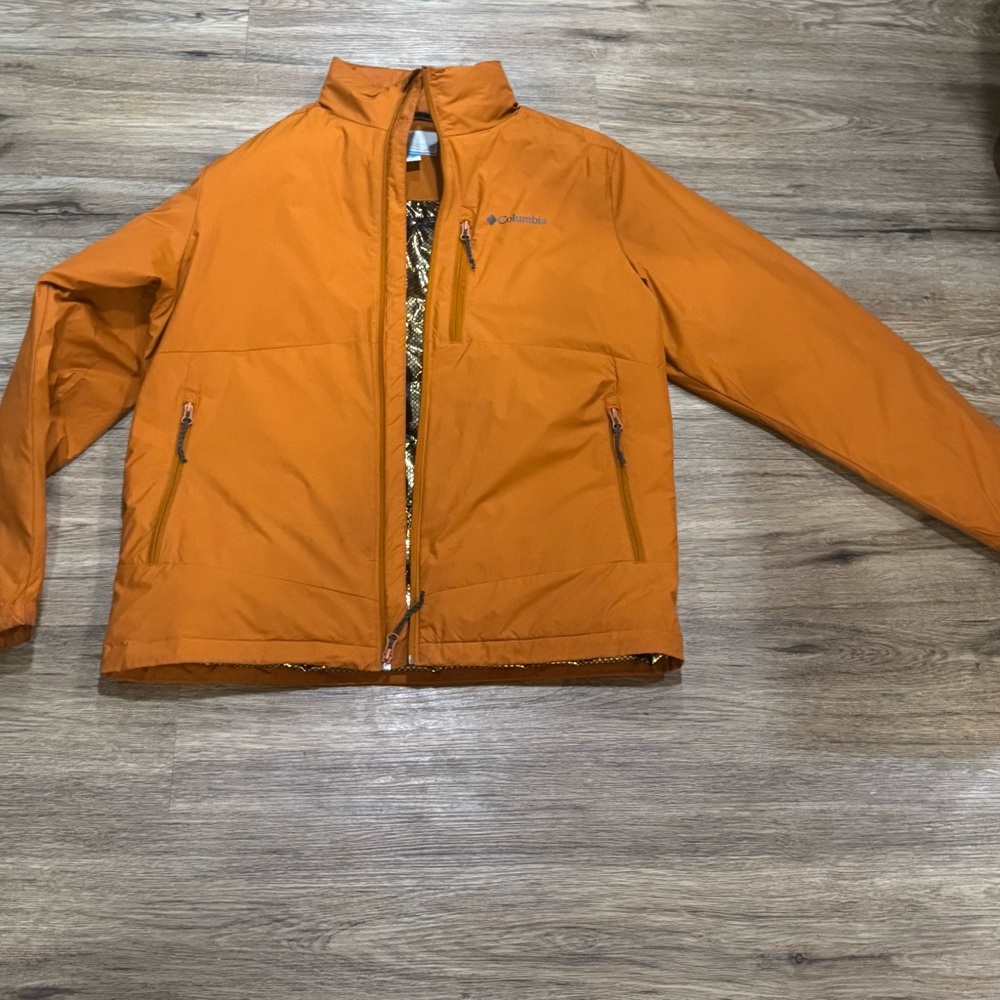 Columbia Men's burnt orange; size M Omni heat Infinity; light puffer